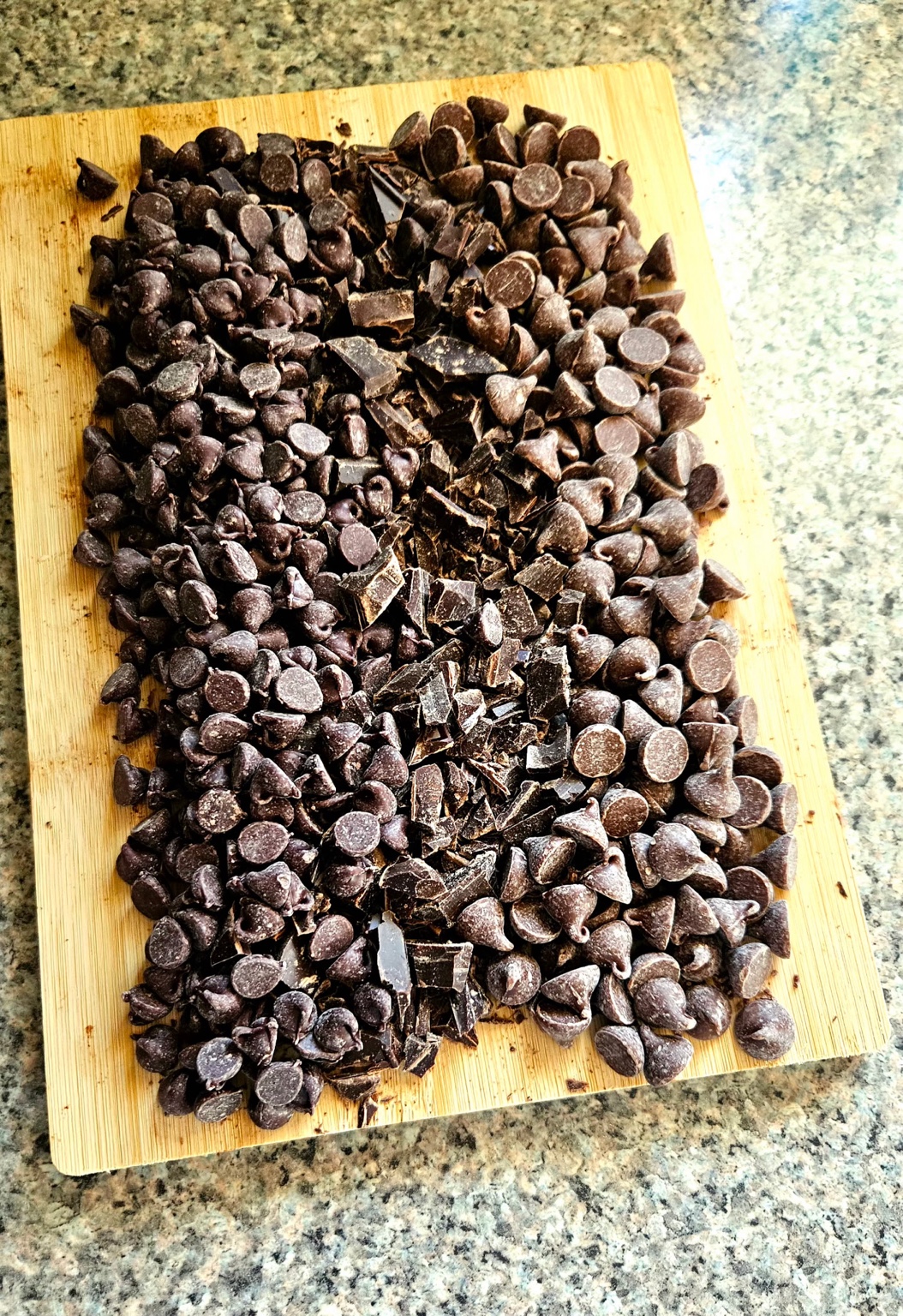 Chocolate chips and chopped chocolate